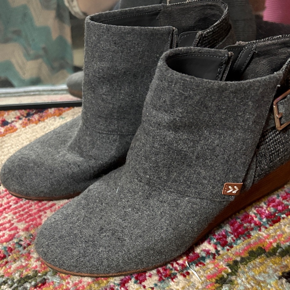 Dr. Scholl's Charcoal Ankle Booties